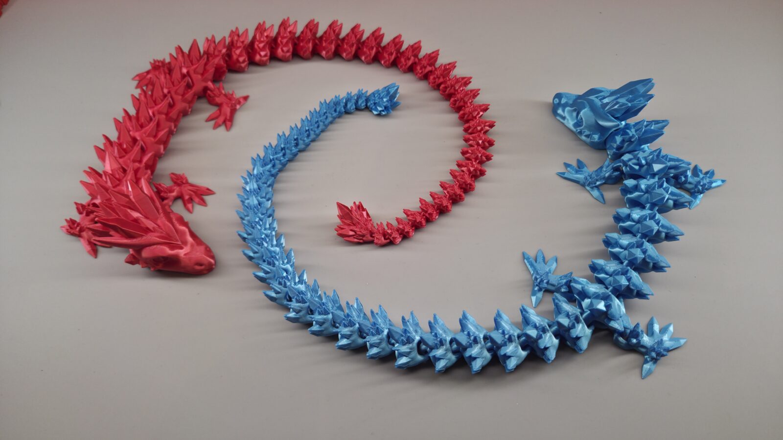 Spotlight: The Flexi Crystal Dragon — A Fully Articulated 3D-Printed Fidget Toy